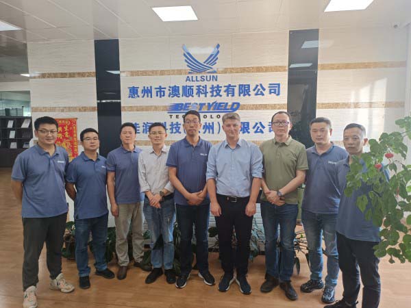 抓住機(jī)遇，逆流而上，百尺竿頭更進(jìn)一步